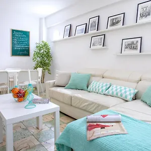 Big Flat In Center With Patio España