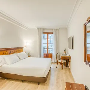 *** Hotel Sercotel Arenal Spanien
