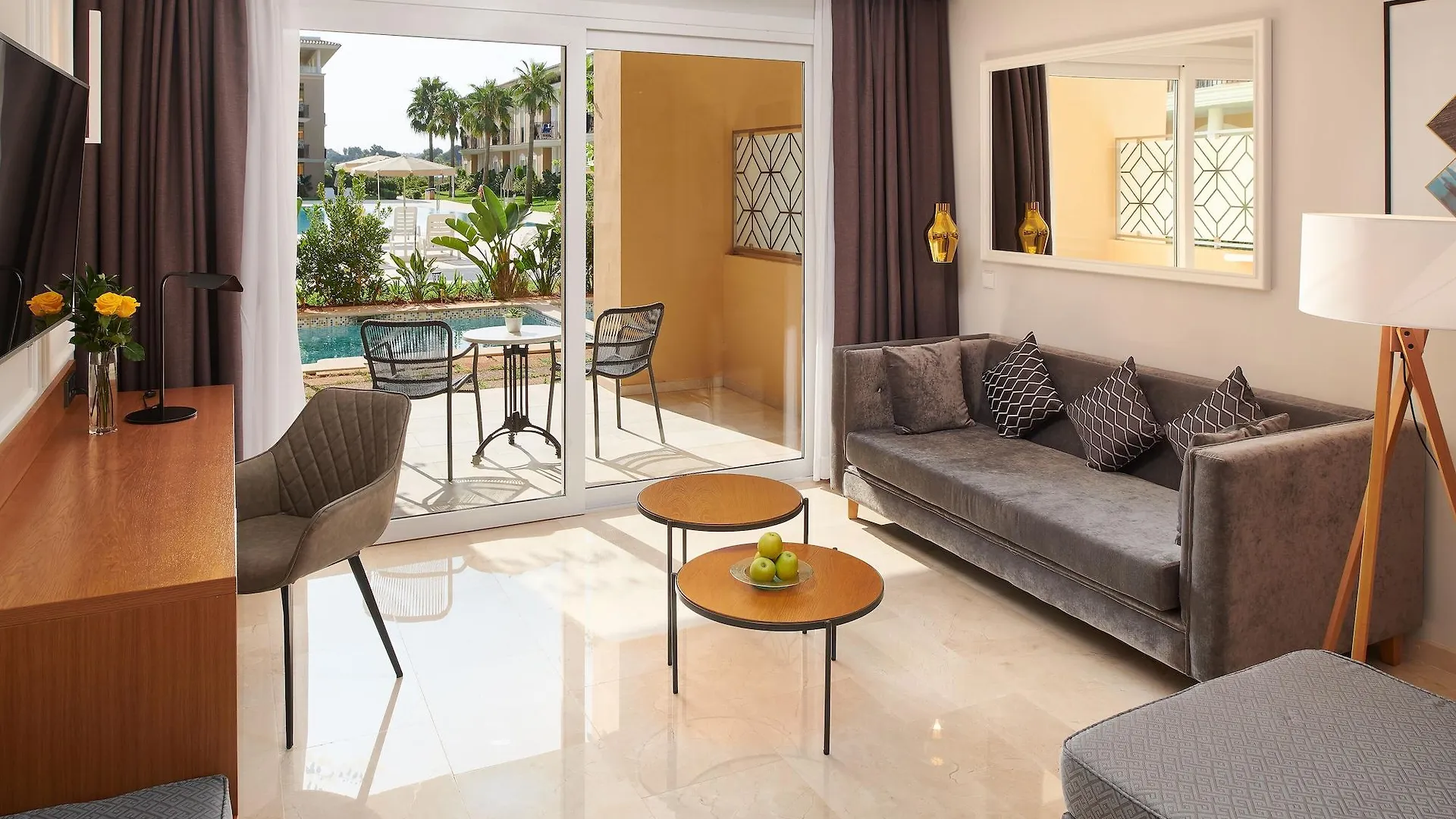 Grupotel Playa De Palma Suites & Spa Szálloda