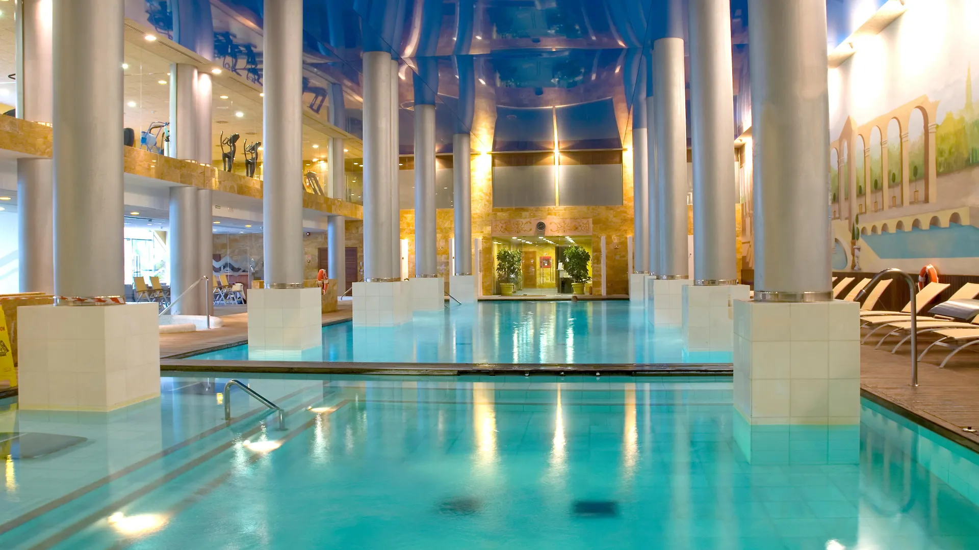 Grupotel Playa De Palma Suites & Spa Отель Плайя де Пальма